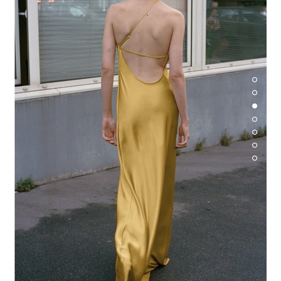 NWT Zara yellow silky dress - Picture 3 of 4